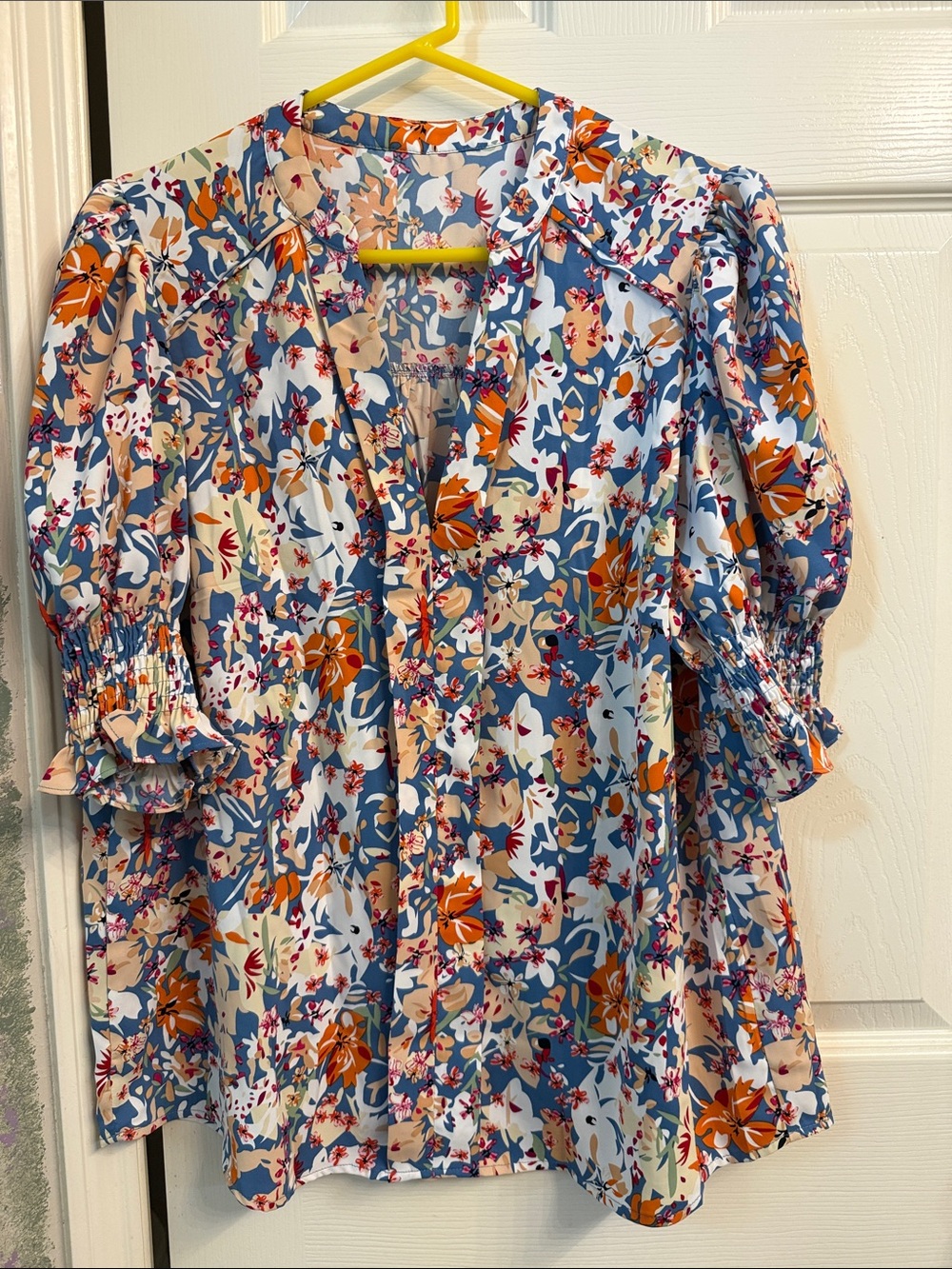 Floral Puff-Sleeve Blouse in Blue